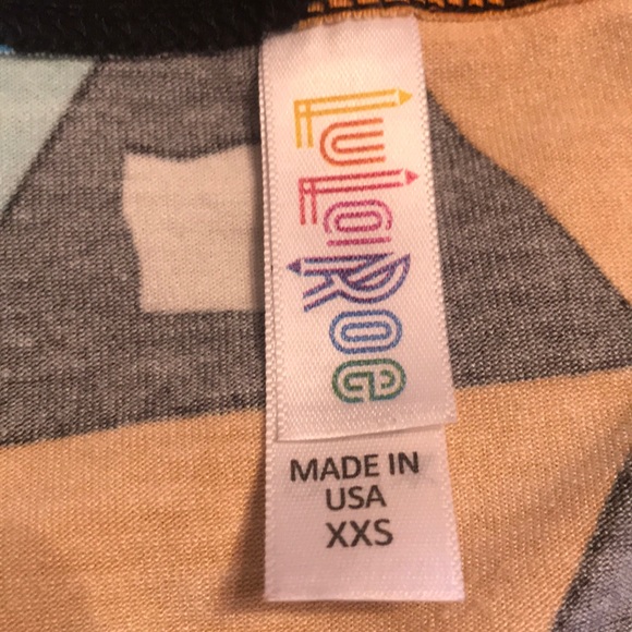 Lula Roe Perfect T - Picture 2 of 2